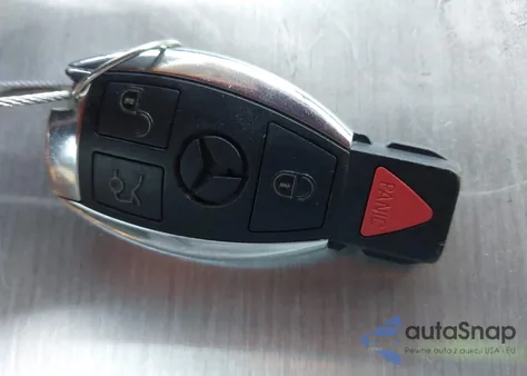 2017 Mercedes-Benz C 300 из США, поврежденный, VIN 55SWF4JB7HU224345